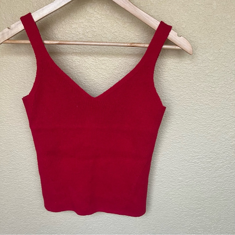 Old Navy V-Neck Rib Knit Sweater Tank Top Cherry Red Small